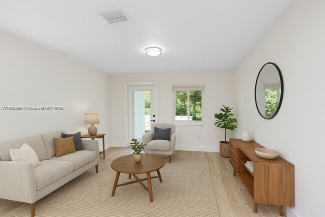 Photo - 990 NE 159th St