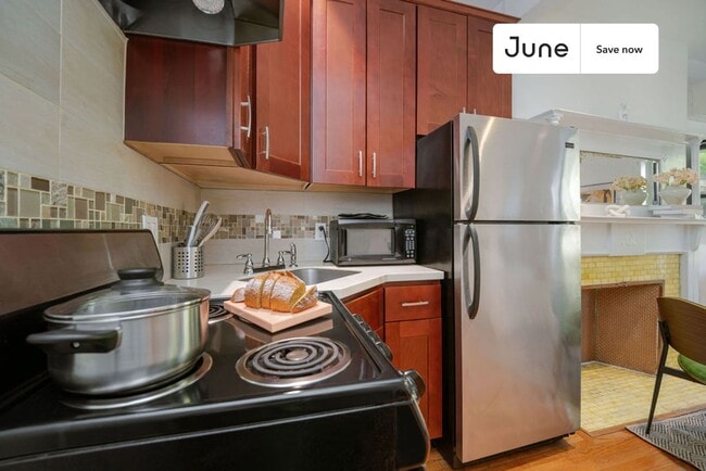 Photo - 145 W 136th St Unit A