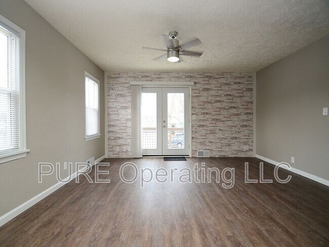 Photo - 3339 N 53rd St