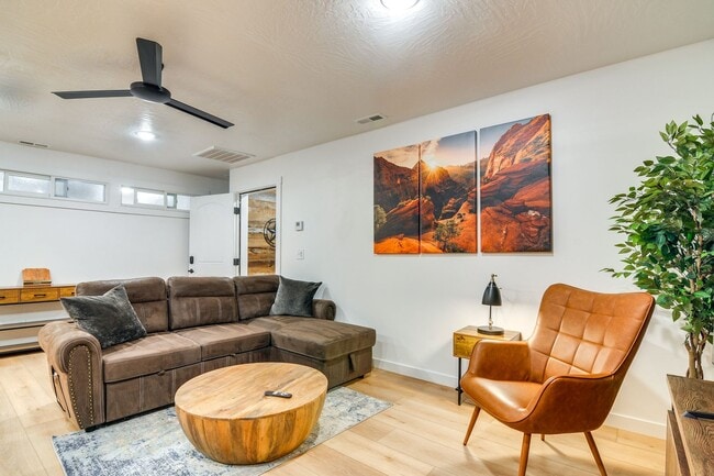 Building Photo - FC A4 Unit FC Garage A4