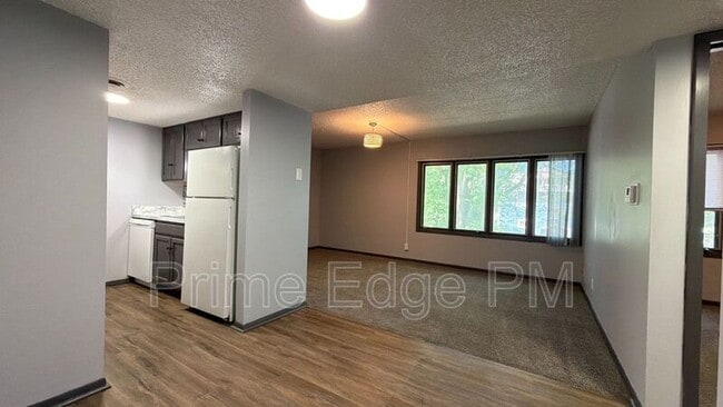 Photo - 2343 B St