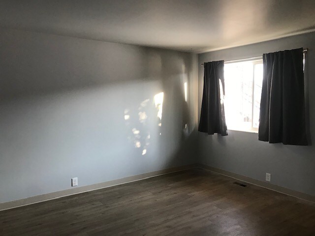 Photo - Trudy Lynn Apartments