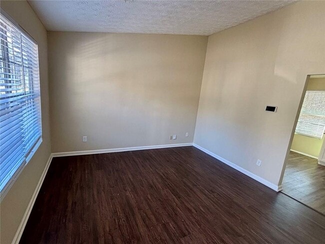 Photo - 3972 Glenwood Downs Ln