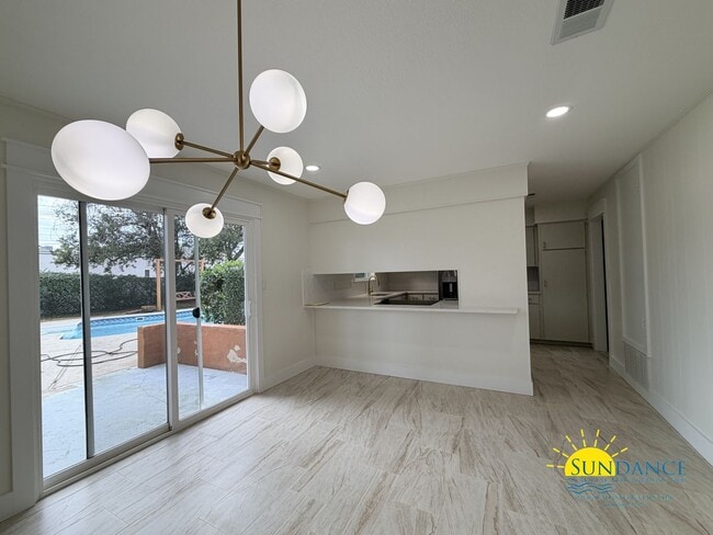 Photo - Beautifully Renovated 4BR Home with Private Pool in Fort Walton Beach!