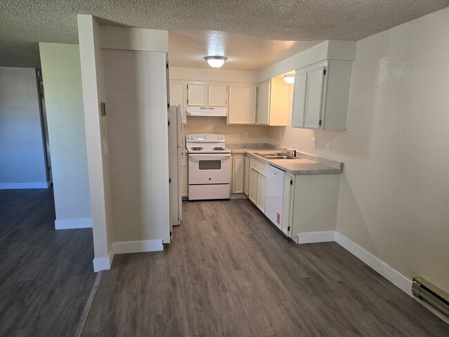 Photo - Newly remodeled 3 bedroom 2 bath
