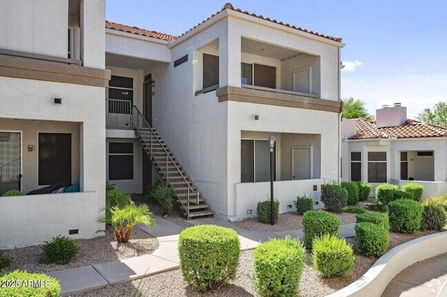 Building Photo - 11375 E Sahuaro Dr Unit 2016 Rental