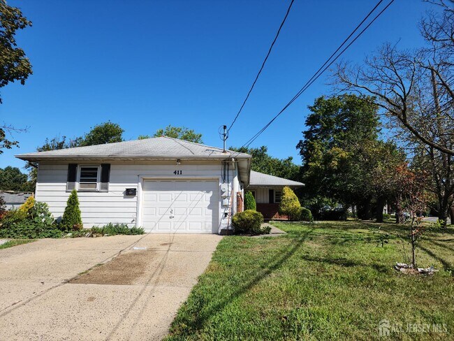 Photo - 411 Old Bridge Turnpike