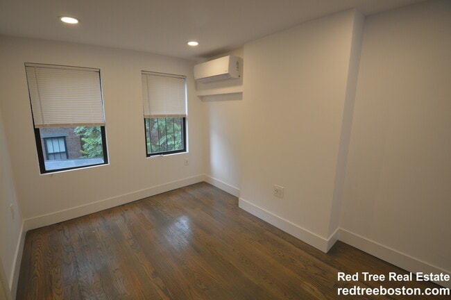 Photo - 61 Joy St Unit 3