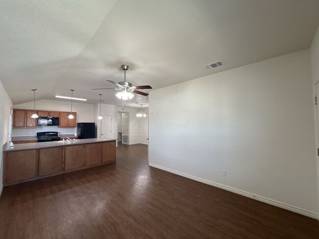 Photo - 5706 Lariat Ct