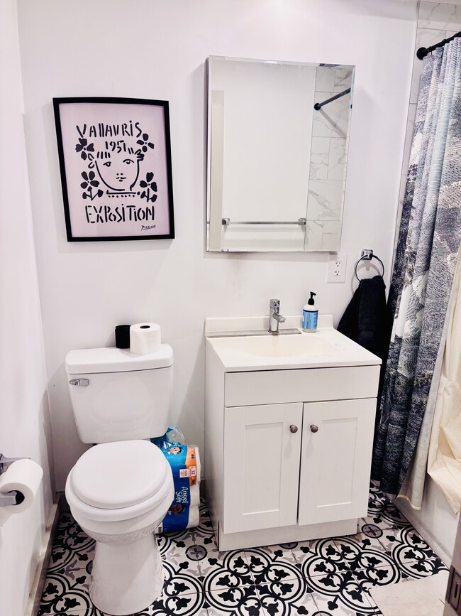 Photo - 49 Columbia Tpke Unit 1A