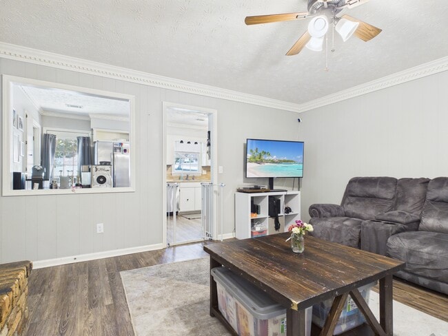 Photo - 1332 Autumnridge Dr