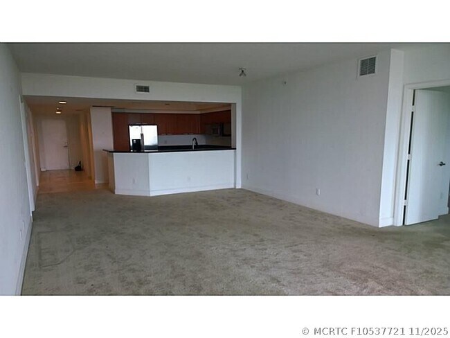 Photo - 14951 Royal Oaks Ln Unit 1608