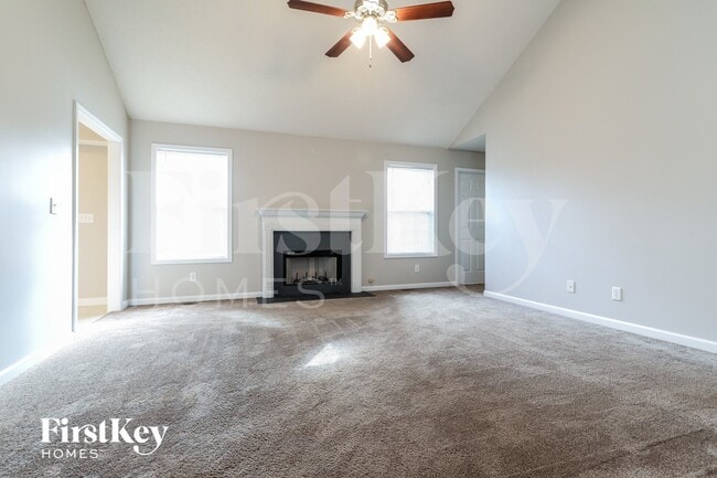 Photo - 3240 Hilltop Cir