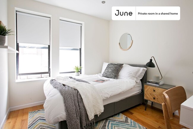 Private bedroom in 4 bed/2 bath Home - Private bedroom in 4 bed/2 bath Home