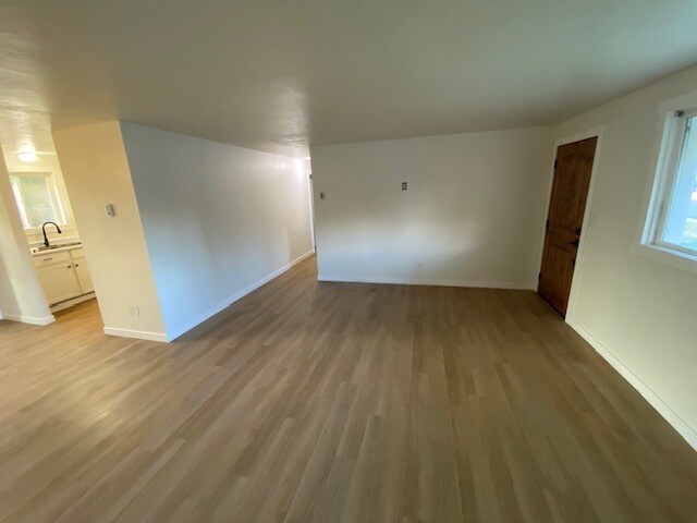 Photo - 1673 W Victory Rd