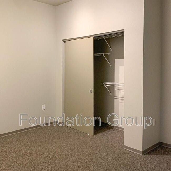 Photo - 2400 E Boston St