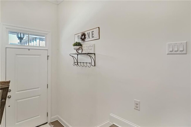 Photo - 7940 Willoughby Ct