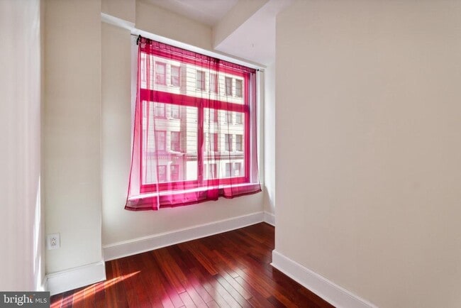 Photo - 1500 Chestnut St Unit 4H