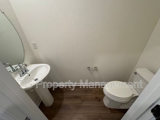 Photo - 9877 Fiddleback Ln