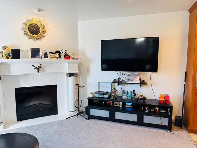 Photo - 3150 W Government Way Unidad Apt 407