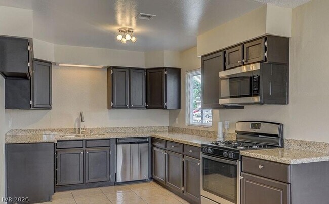 Photo - 3834 Cirrus Ave