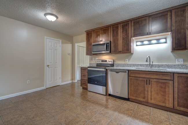 135 Clover Valley Cir