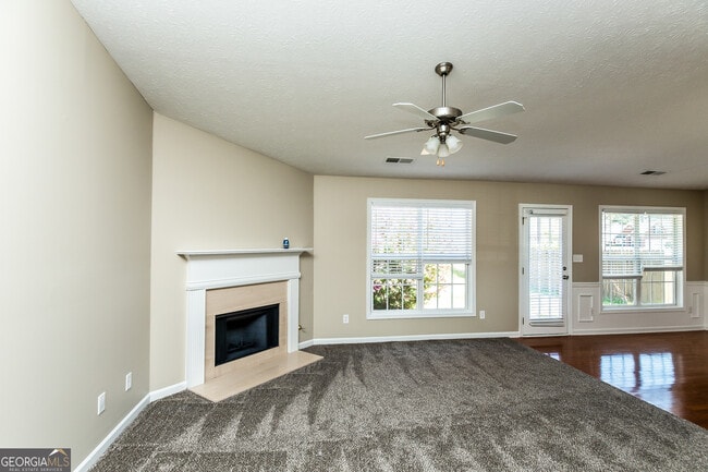 Photo - 116 Sparkling Spring Trail