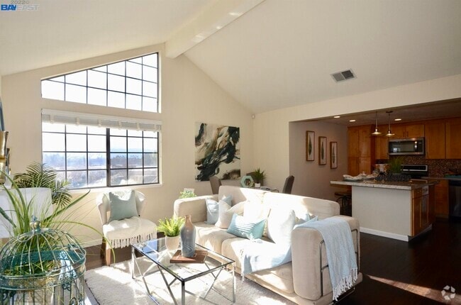 Building Photo - 3114 Heather Ridge Dr Unit 1 Rental