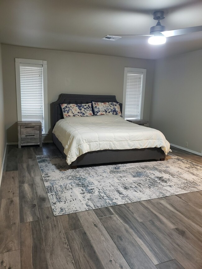 Photo - 1508 Glenbrook Dr