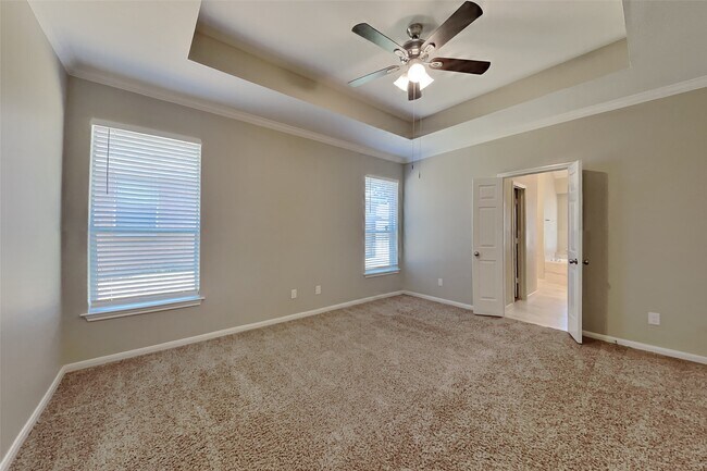 Photo - 15610 Forest Run Dr