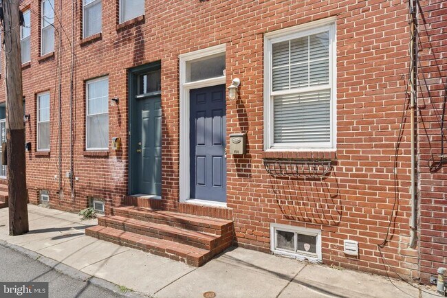 Photo - 928 N Bambrey St
