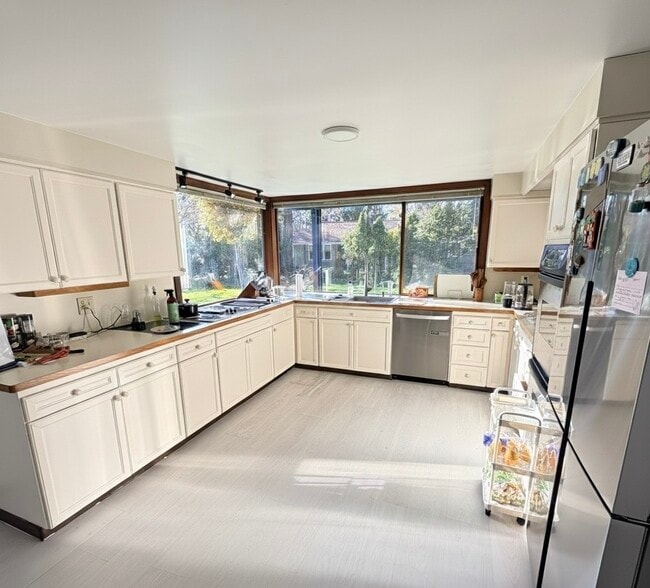 Photo - 7650 SE 41st St