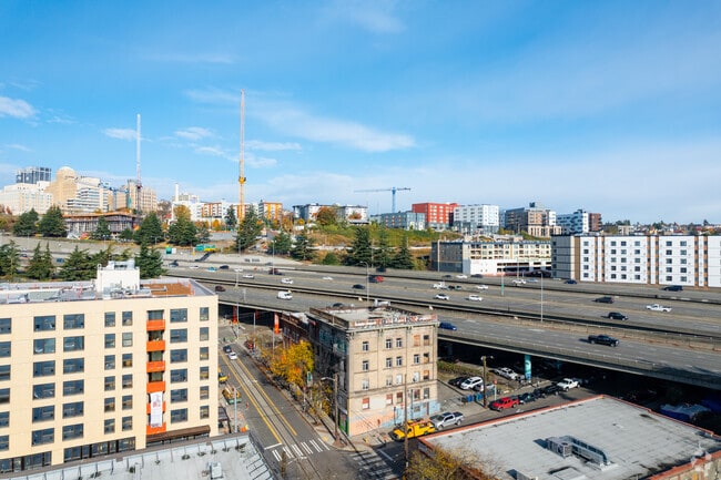 Photo - Hip Wah Hing Building