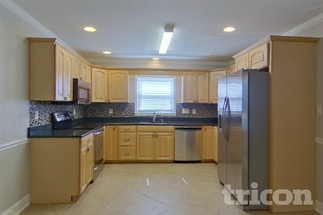 Photo - 7133 Starvalley Dr