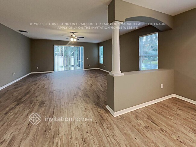 Photo - 2350 Amberside Way