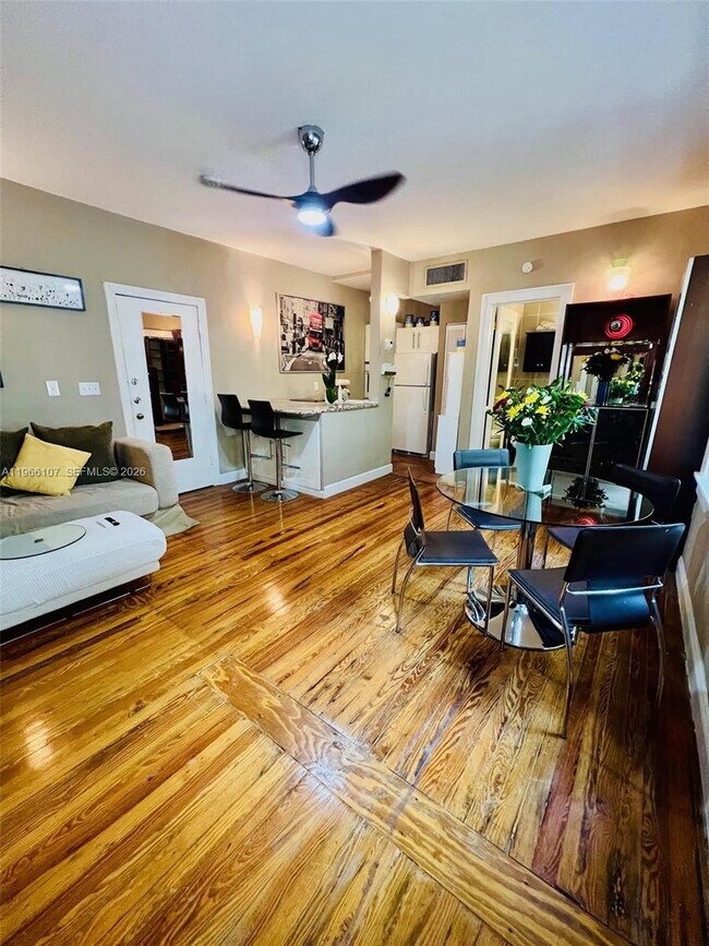 Photo - 536 14th St Unit 310