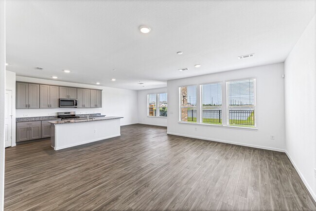 Photo - 1029 Laguna Cv Dr