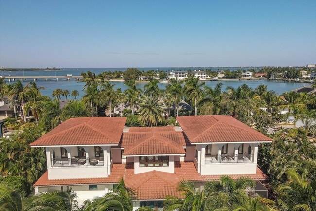 Photo - Exclusive Bird Key Waterfront Estate – 5BR Luxury Annual Rental