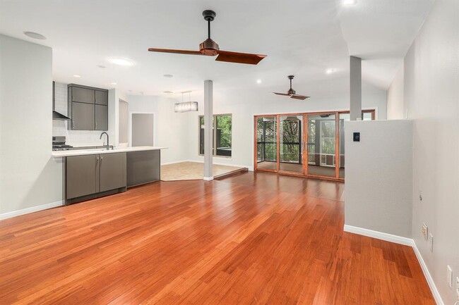 Photo - 4920 Hibiscus Valley Dr
