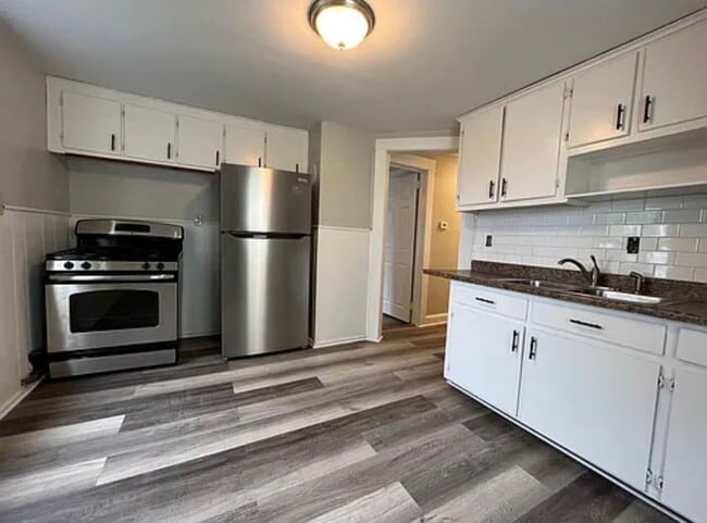 Photo - 186 Greene St Unit 2