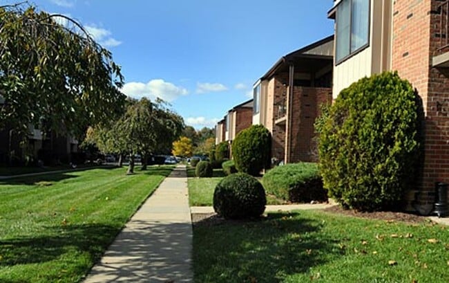 Metropolitan Tareyton Estates