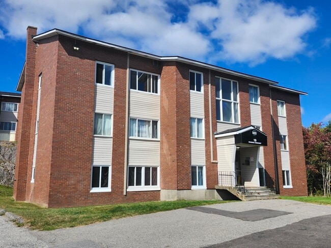 Photo - 19 Reading Crescent Unit 5