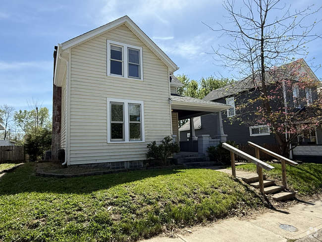 Building Photo - 622 Sennett St Rental