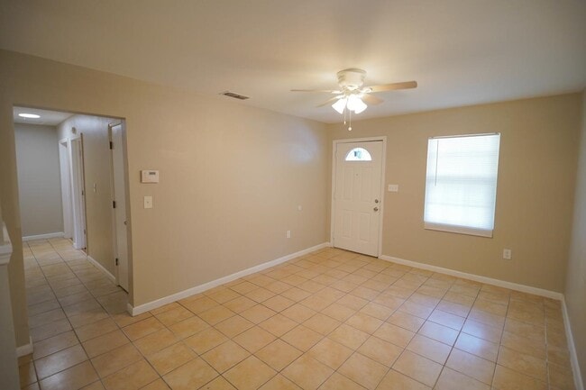 Photo - 2808 Southwood Dr