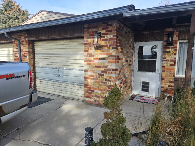 Building Photo - 1650 Jean St