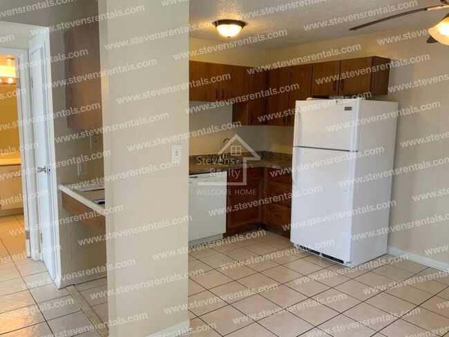 915 S Seminole Dr Unit 23