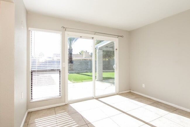 Photo - 5523 W Villa Maria Dr