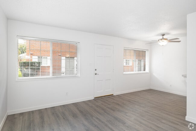 Photo - Cambridge Dorchester Apartment Homes