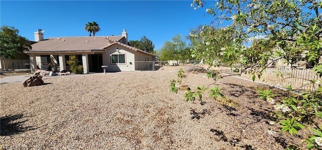 5213 Orchard Hills Ave Unit 1