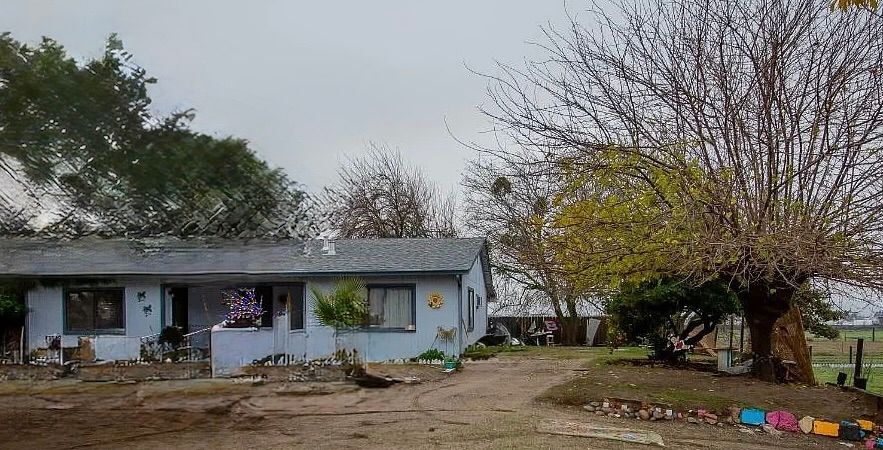 Photo - 375 S Airport Way House